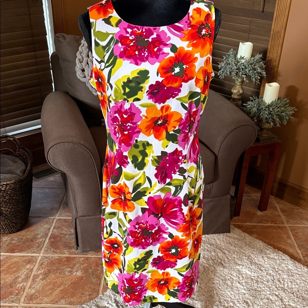 Ronni Nicole Vibrant Floral Sleeveless Dress